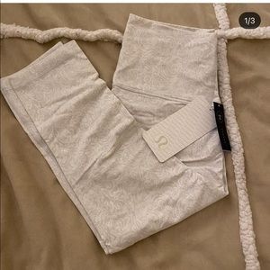 NWT Wunder Under Hi-Rise